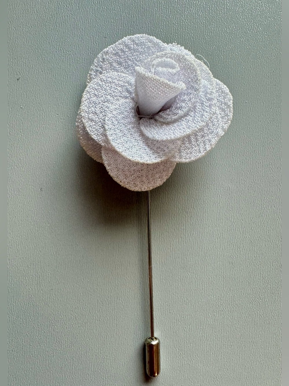 Men’s White Flower Lapel Pin. Gently Used